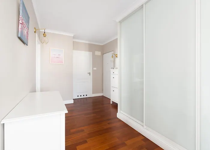 Malta Balcony And Parking By Renters Prestige Appartement *